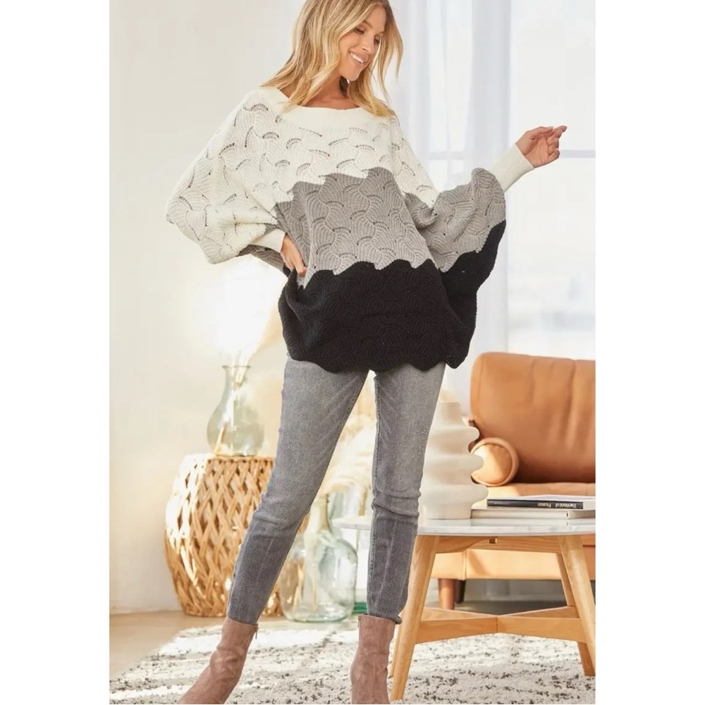 Andrée by Unit | Color Block Dolman Sleeve Sweater